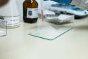  De testes de rotina às novas drogas: como a Polícia Científica identifica as substâncias apreendidas 