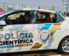 Polícia Científica do Paraná participa do desfile de 7 de setembro.