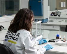 Polícia Científica identifica cocaína rosa após apreensão no Paraná