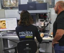 Polícia Científica em Cascavel e Ponta Grossa recebe novo comparador balístico