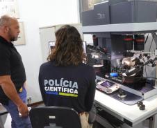 Polícia Científica em Cascavel e Ponta Grossa recebe novo comparador balístico