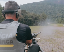 Polícia Científica capta "DNA" de metralhadora de alto calibre para auxiliar investigações nacionais