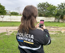 Polícia Científica do Paraná promove curso pioneiro de perícia com tecnologia em smartphone