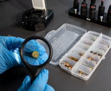 Com balística avançada, Polícia Científica elucida conexão de crimes com a mesma arma