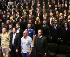 Posse de novos peritos e técnicos reforça atuação da Polícia Científica do Paraná