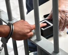 Operação integrada registra mais de 3,4 mil coletas de DNA em unidades penais no Paraná