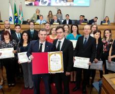 Polícia Científica recebe homenagem na Câmara Municipal de Vereadores de Curitiba