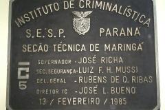 Placa de inauguração do IC de Maringá