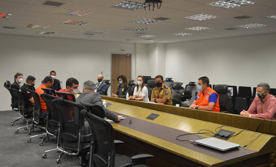 Segurança do Paraná e comitiva do Pará definem translado dos corpos e das pessoas feridas no acidente da 376