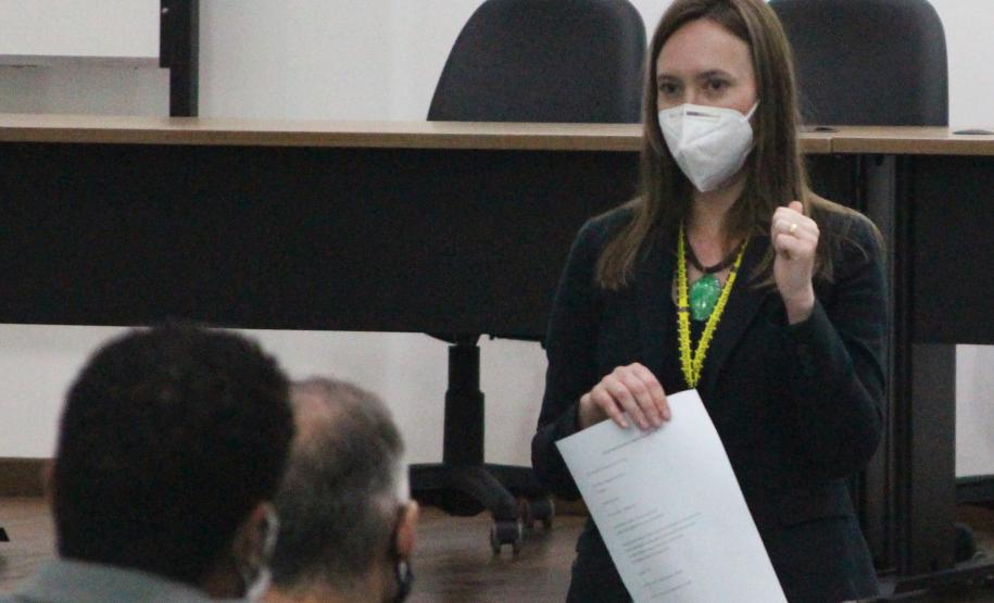 Polícia Científica promove reunião com representantes do Paraná e do Pará para debater sobre acidente com ônibus na BR 376