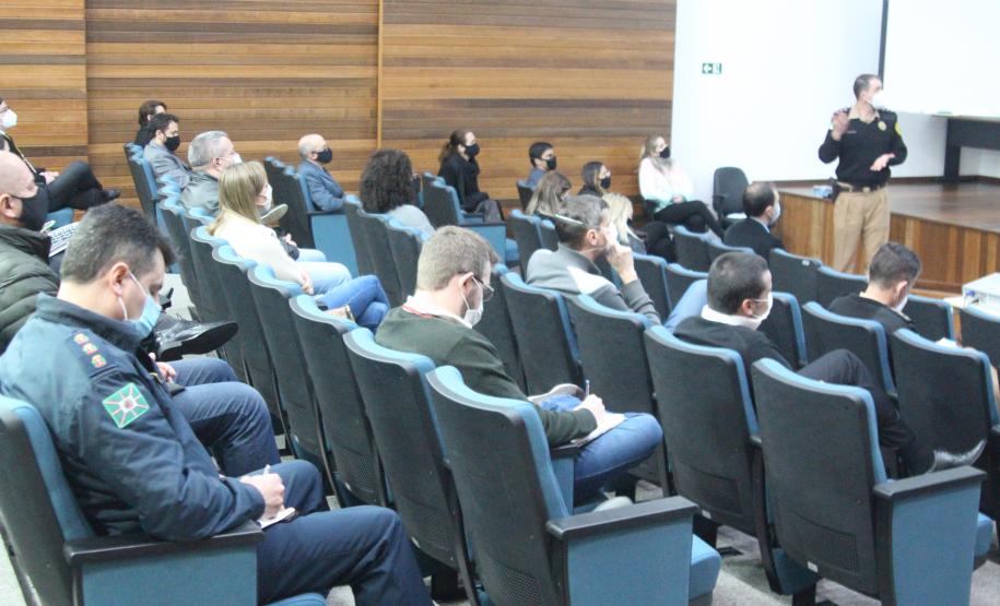 Ministério da Justiça e Polícia Científica discutem projeto de câmaras técnicas de cadeia de custódia