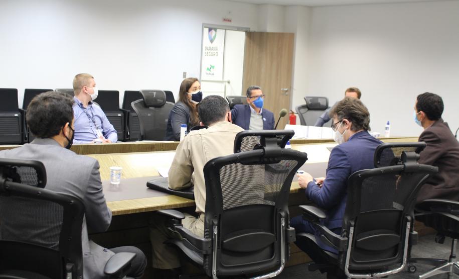 Secretaria da Segurança recebe projeto para implantação de unidade da Polícia Científica no campus da UEPG