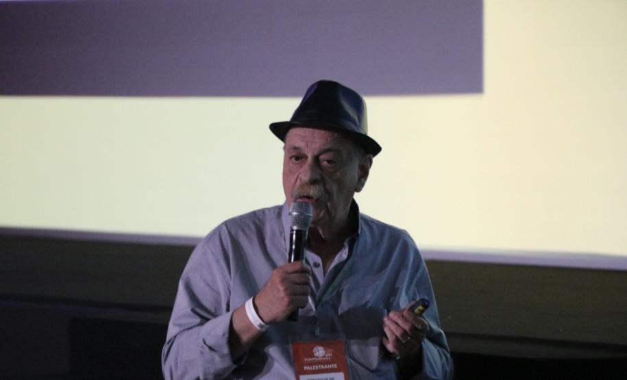 Durante InterForensics, ex diretor do Instituto Médico Legal evidencia papel da antropologia forense no Paraná