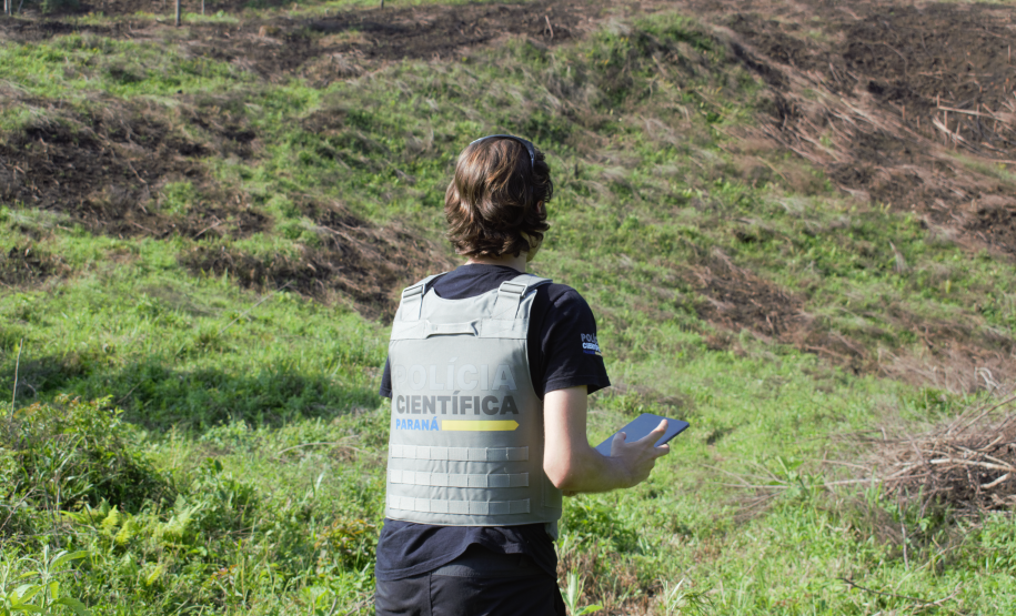 Polícia Científica do Paraná publica edital do concurso de 30 vagas para perito oficial criminal