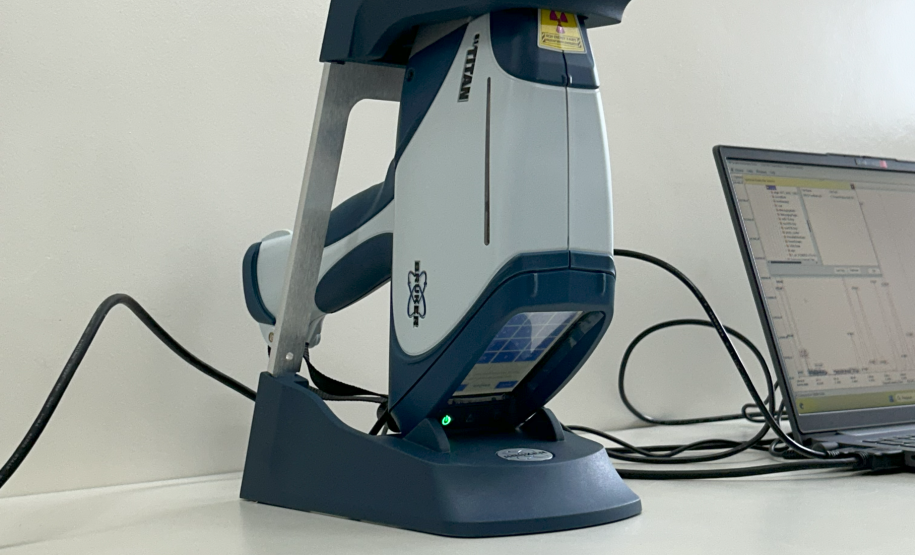 Seção de Química Forense recebe novo equipamento