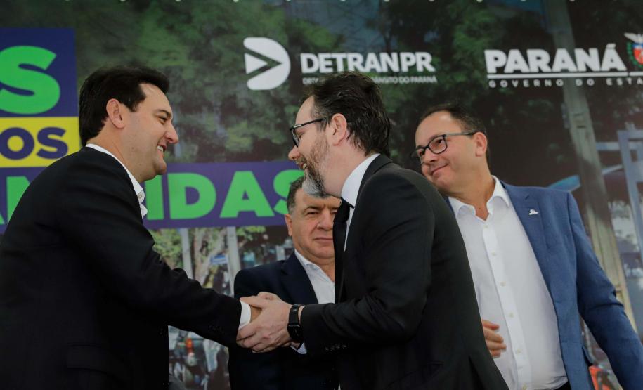 Detran-PR destina R$ 2,5 milhões para compra de equipamento na Polícia Científica