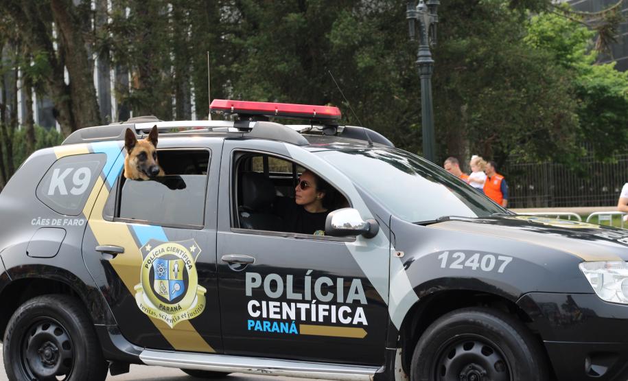 Polícia Científica do Paraná participa do desfile de 7 de setembro.