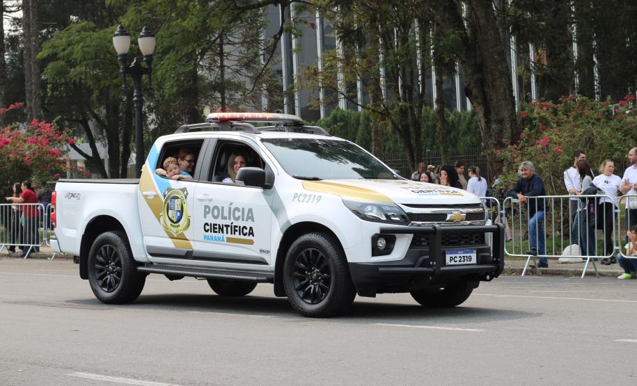 Polícia Científica do Paraná participa do desfile de 7 de setembro.