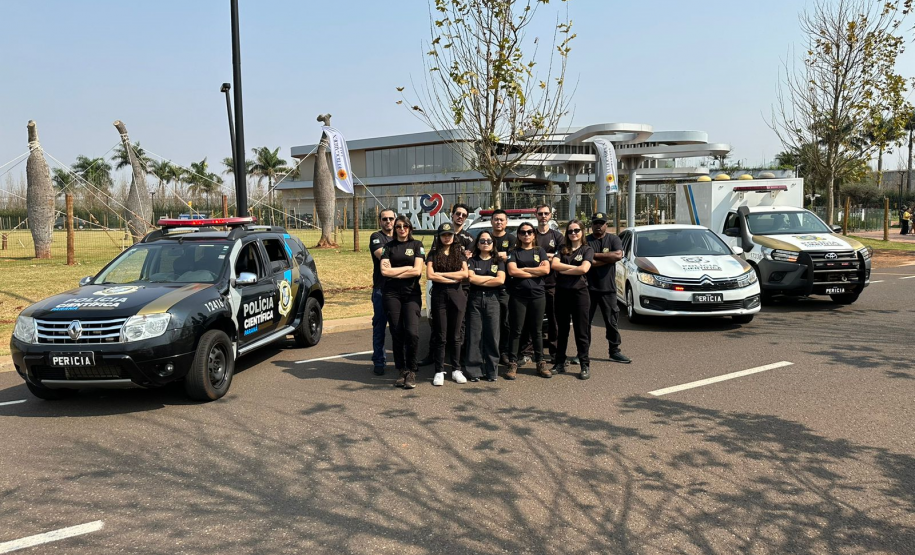 Polícia Científica do Paraná participa do desfile de 7 de setembro.