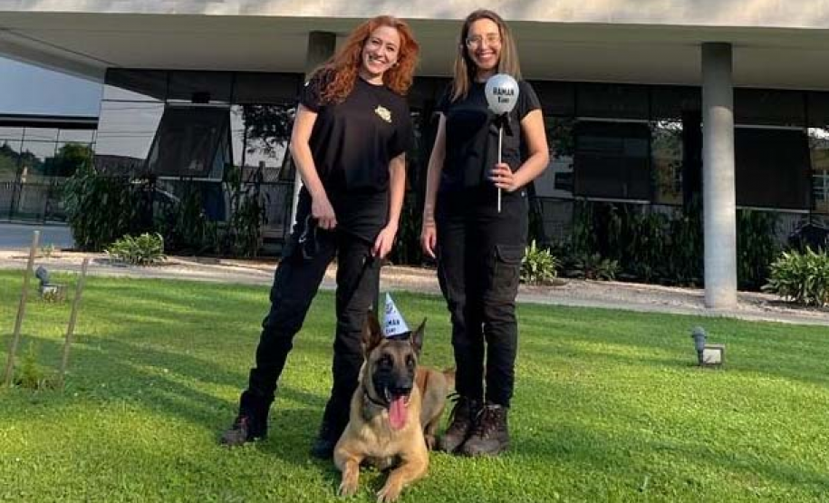 Com nome inspirado na técnica, Raman é o 1º integrante canino da Polícia Científica
