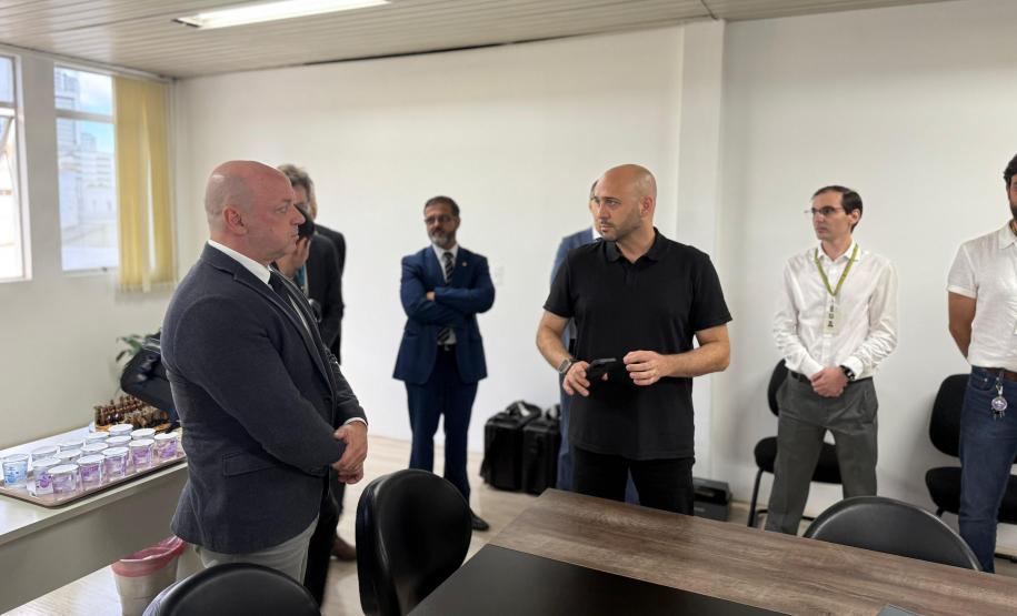 Polícia Científica recebe equipamentos de R$ 1,2 milhão do MPPR para perícias criminais