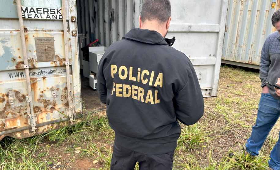 Polícia Científica do Paraná promove curso pioneiro de perícia com tecnologia em smartphone