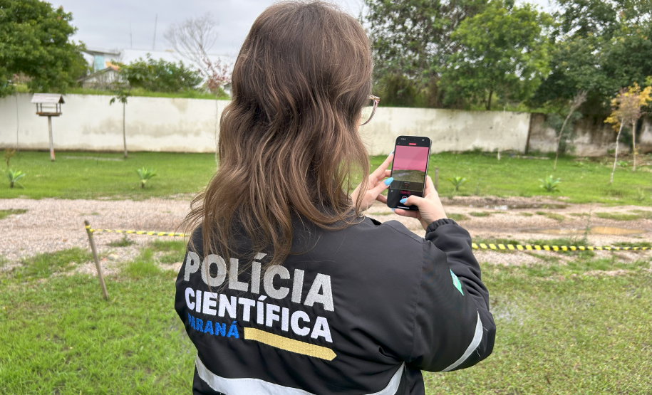 Polícia Científica do Paraná promove curso pioneiro de perícia com tecnologia em smartphone