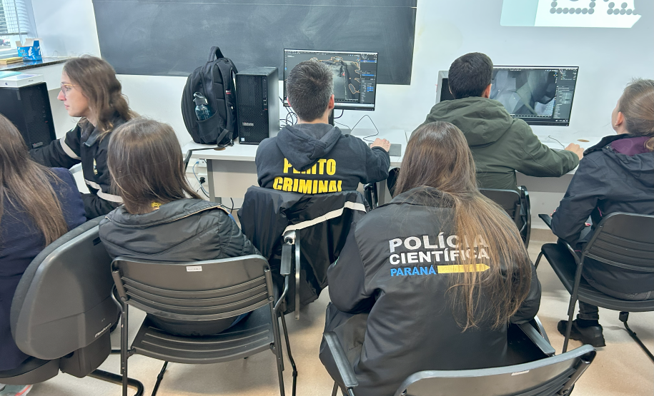 Polícia Científica do Paraná promove curso pioneiro de perícia com tecnologia em smartphone