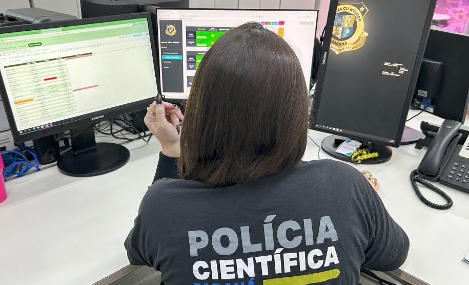A Central de Comunicação Operacional da Polícia Científica (Cecomp) completa quatro anos de atuação hoje (1/7) oferecendo serviços mais ágeis à população através da concentração dos acionamentos para realização de perícias e remoções.