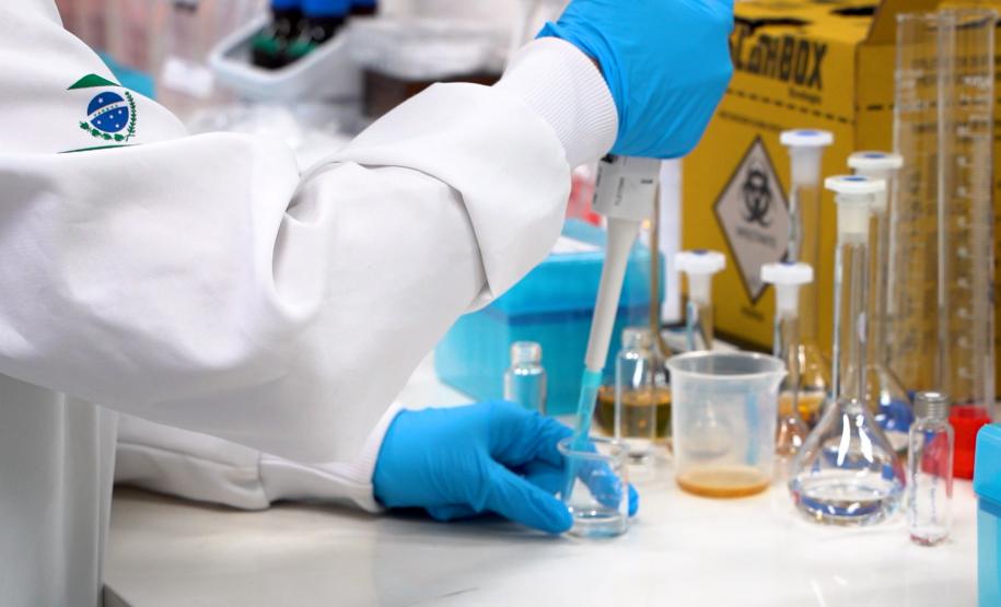 Intoxicação por metanol: análises da Polícia Científica contribuem com investigações