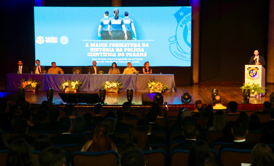186 novos profissionais: Polícia Científica do Paraná realiza maior formatura de sua história
