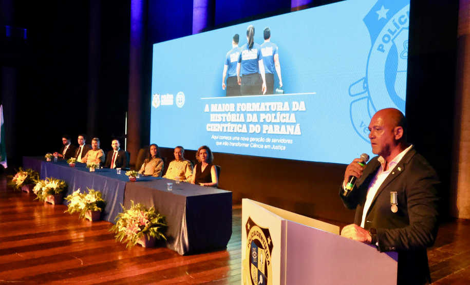 186 novos profissionais: Polícia Científica do Paraná realiza maior formatura de sua história