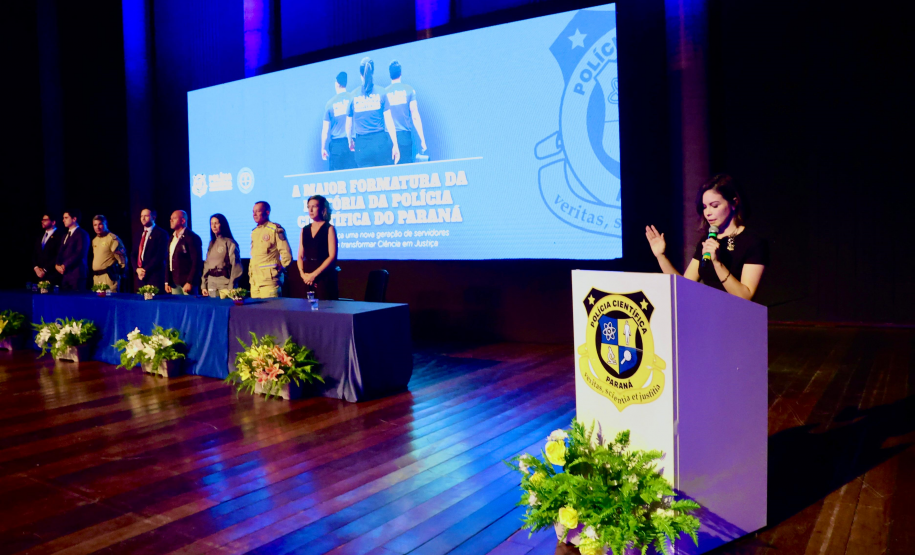 186 novos profissionais: Polícia Científica do Paraná realiza maior formatura de sua história