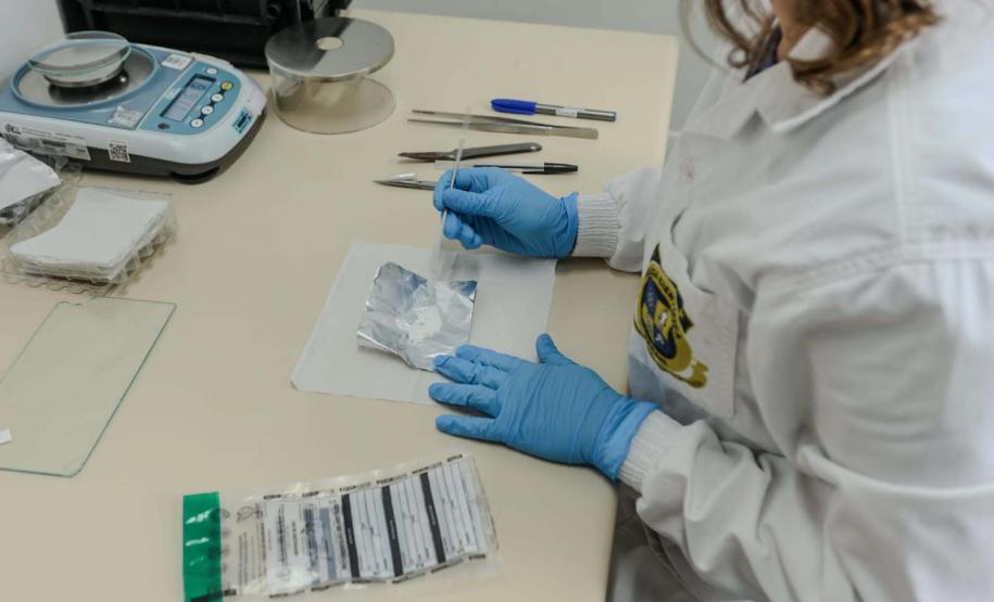 Polícia Científica do Paraná reforça estrutura para análise de drogas no Litoral do Estado