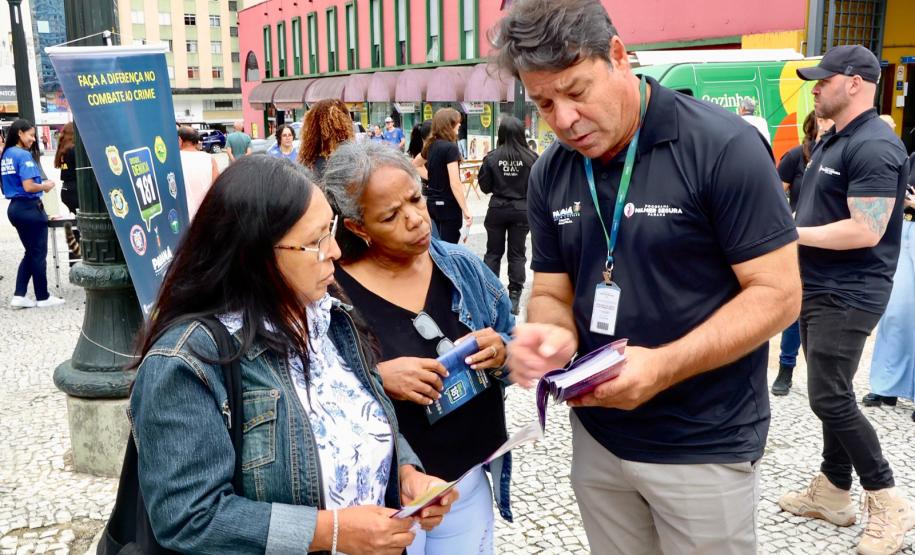 Forças de segurança participam do evento Mulheres em Ação em Curitiba
