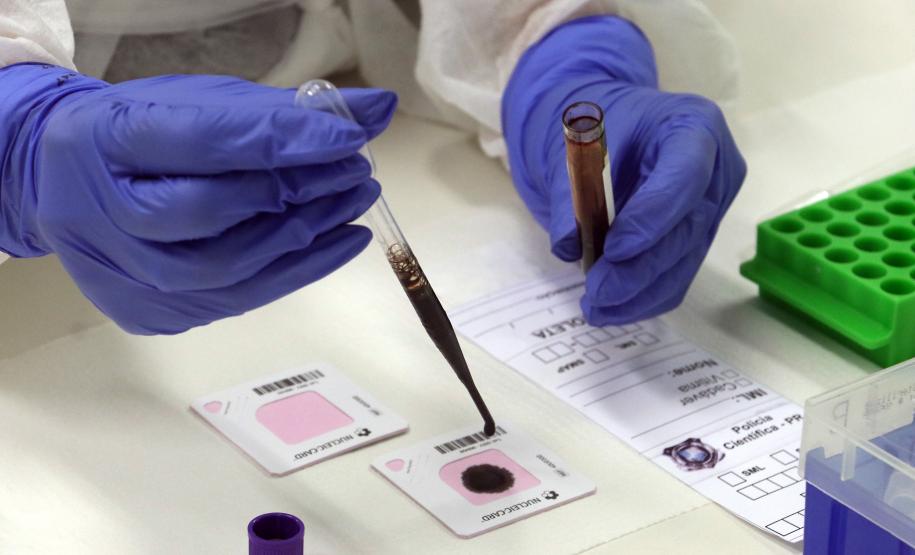 Match genético soluciona caso de 2013 e evidencia banco de perfis nas investigações