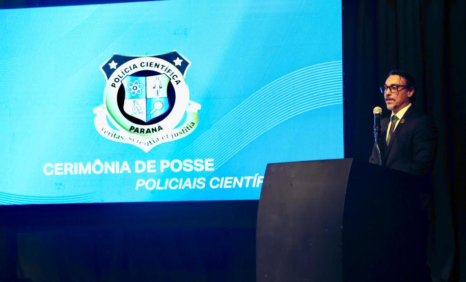 Posse de novos peritos e técnicos reforça atuação da Polícia Científica do Paraná