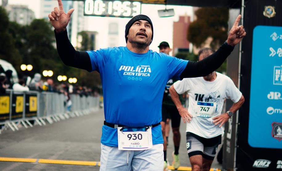Terceira Corrida da Polícia Científica reúne 3,2 mil participantes em Curitiba