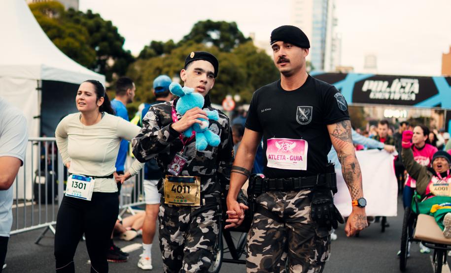 Terceira Corrida da Polícia Científica reúne 3,2 mil participantes em Curitiba