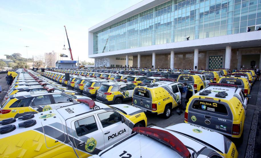 Polícia Científica recebe novas viaturas do Governo Estadual -