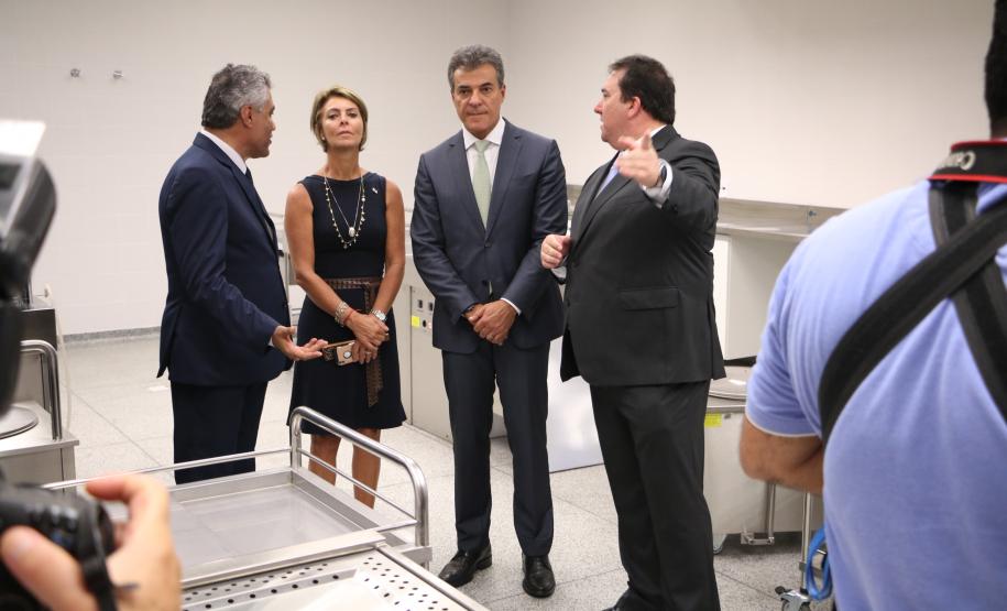 Novo prédio da Polícia Científica em Curitiba é inaugurado