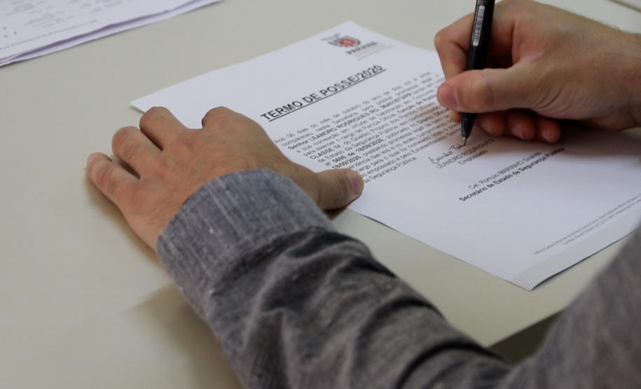 Tomam posse 32 novos servidores da Polícia Científica