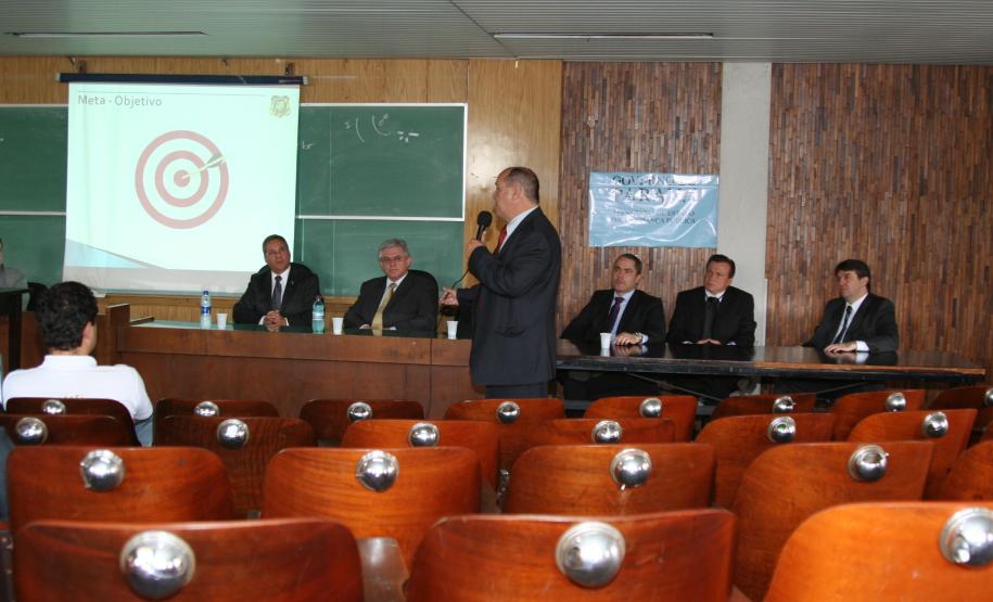 O Instituto de Criminalística do Paraná reabriu, nesta quarta-feira (12), o Laboratório de Hipnose Forense, o único da América Latina especializado no uso desta técnica para colaborar com a investigação de crimes. O serviço foi inaugurado em setembro de 1998 e funcionou até outubro de 2008, quando foi desativado. Agora, foi reaberto para melhorar a solução de inquéritos criminais. Foto:SESP